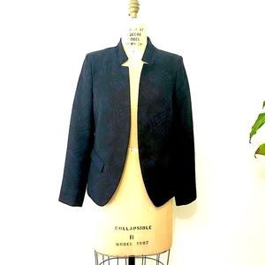 Gorgeous tailored blazer